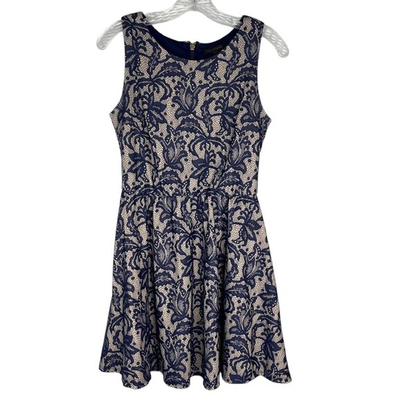 Urban Hearts Dress Womens Medium Blue Beige Lace Overlay Fit and Flare - Picture 1 of 8
